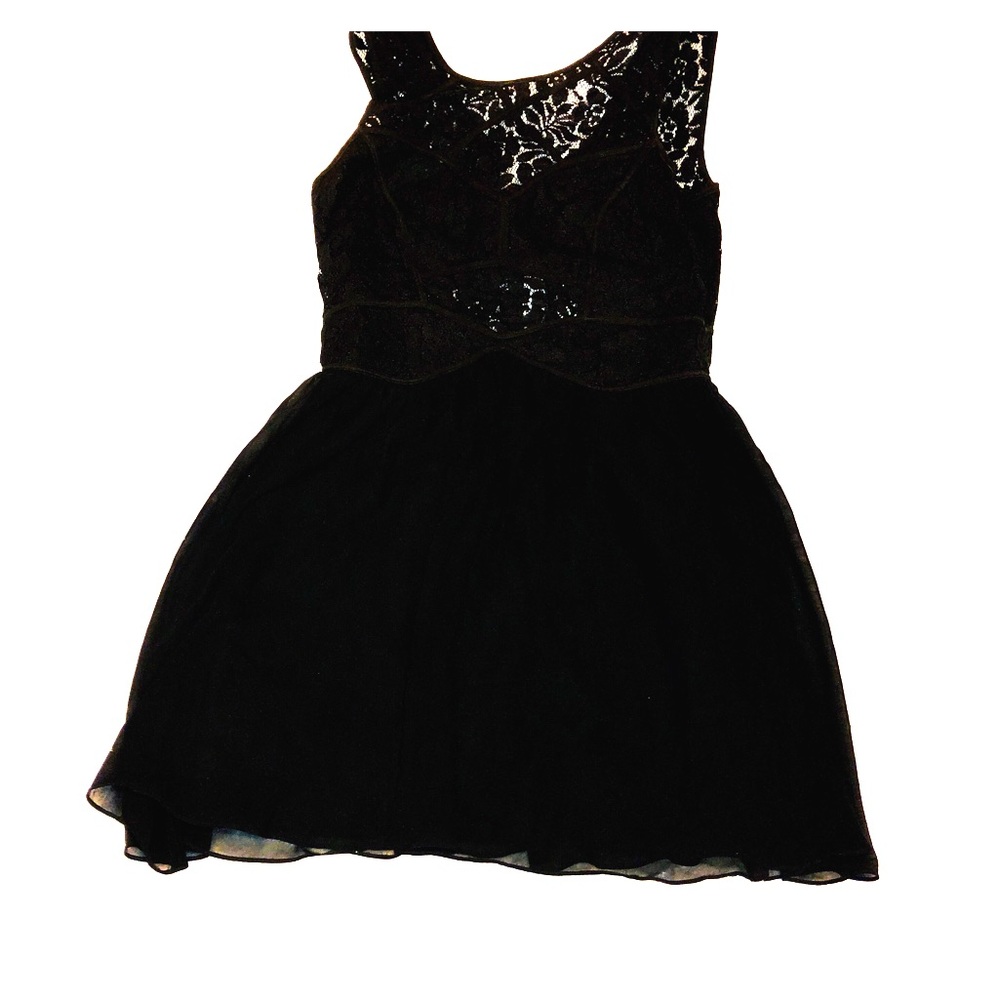 🛑BCBG Black Lace Mini Dress🛑